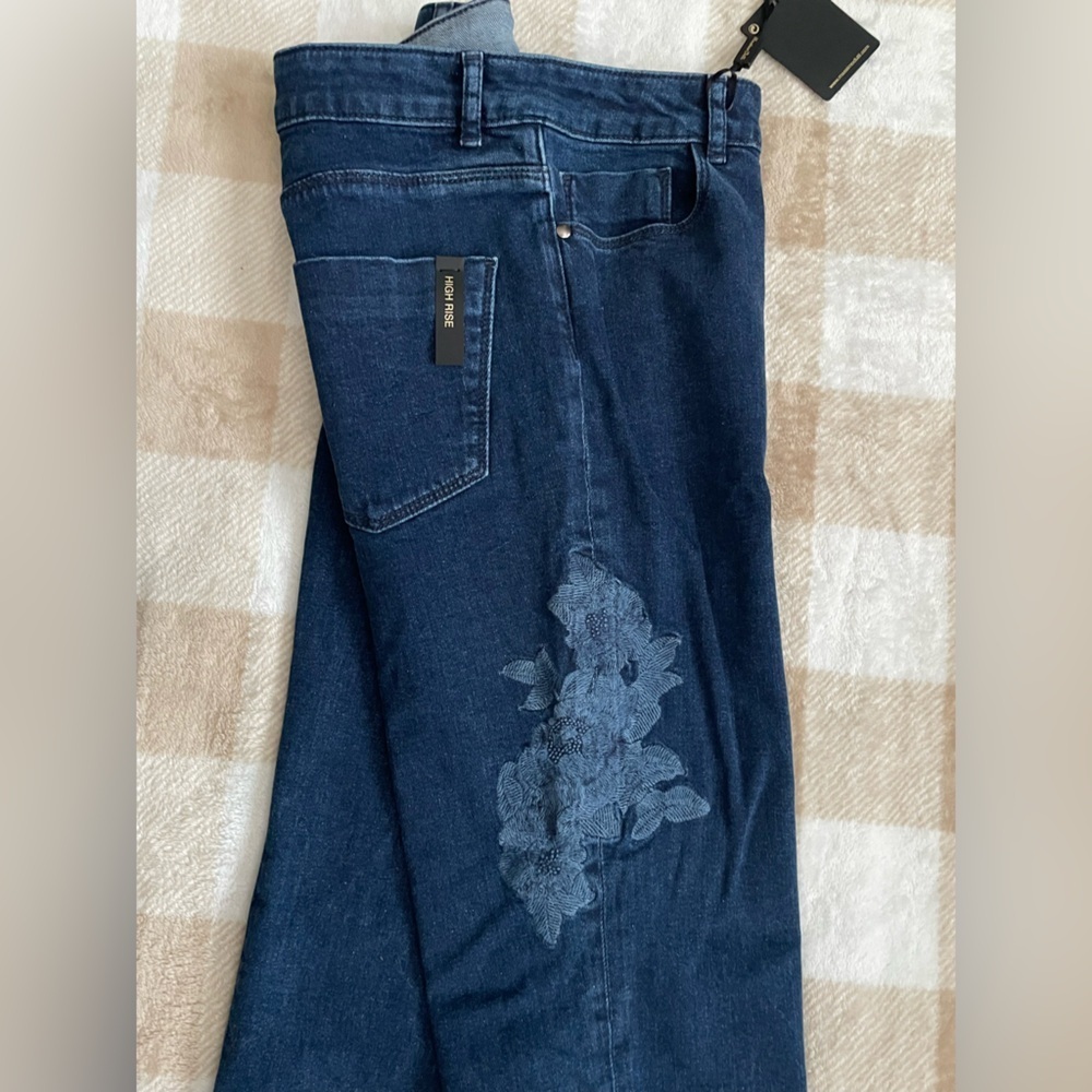Massimo Dutti Dark High Rise Blue size 4 Floral Embroidered Jeans NWT - Picture 14 of 16